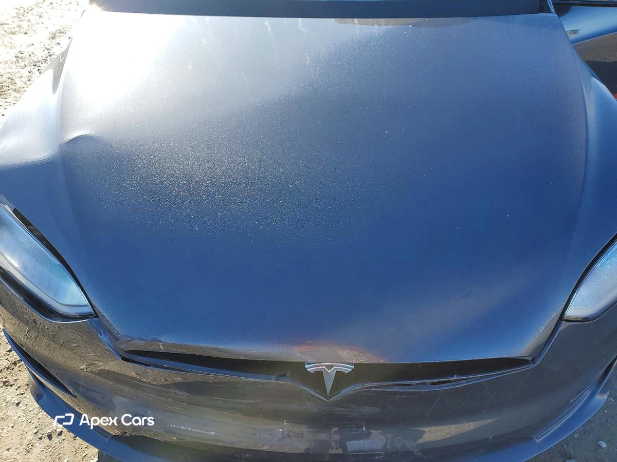 Tesla Model X 2023