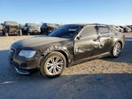 Chrysler 300 2019