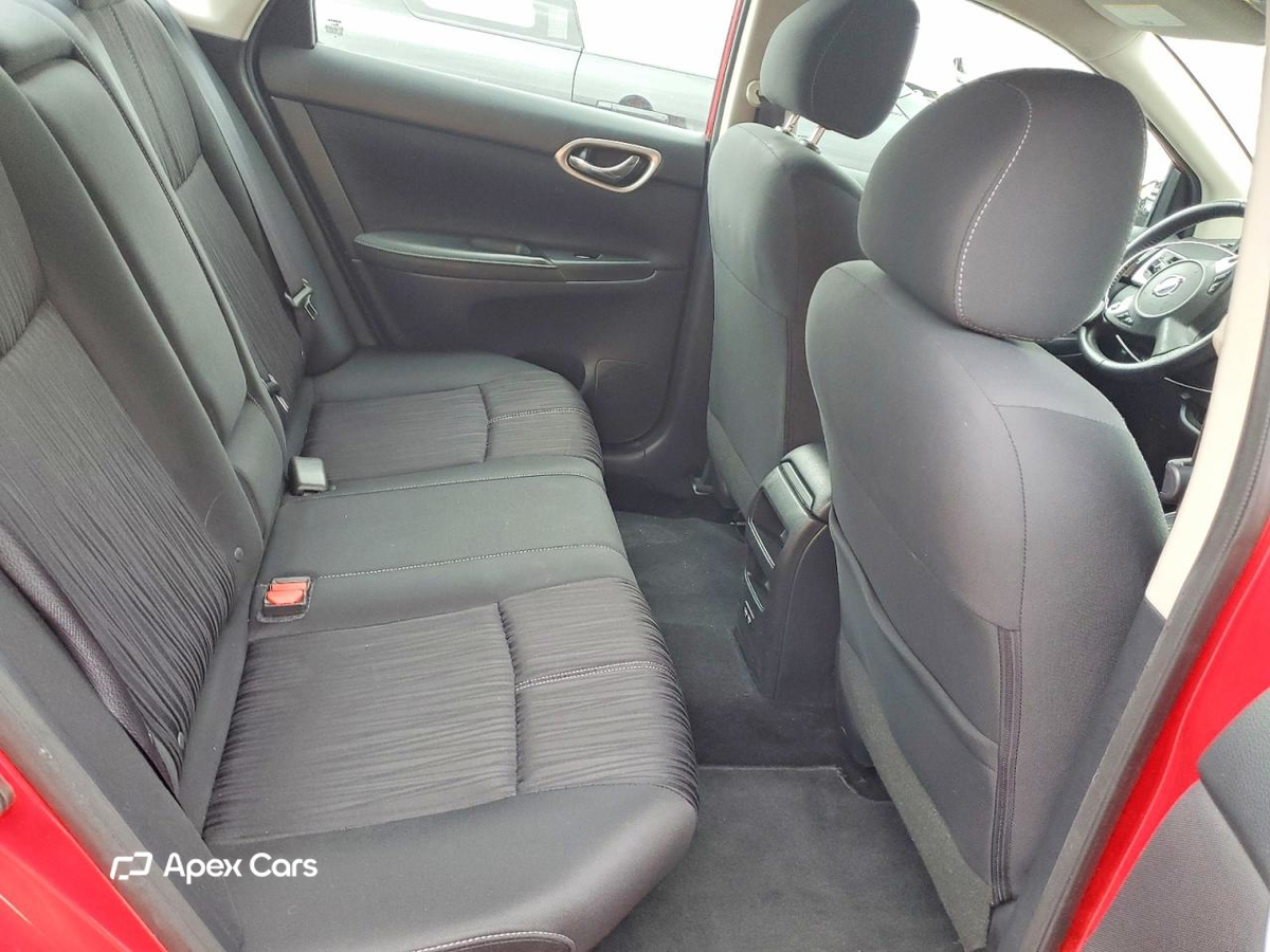 Nissan Sentra 2018