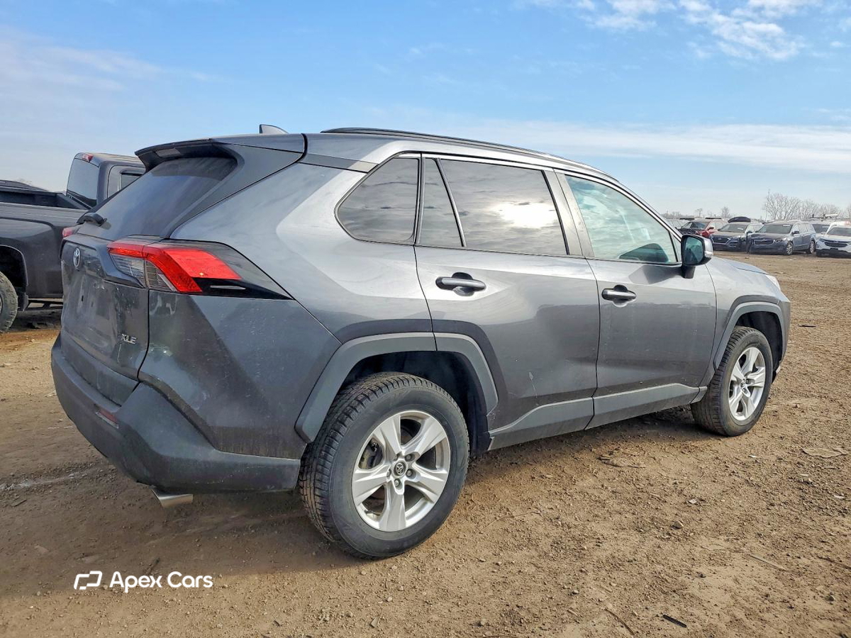 Toyota RAV 4 2021