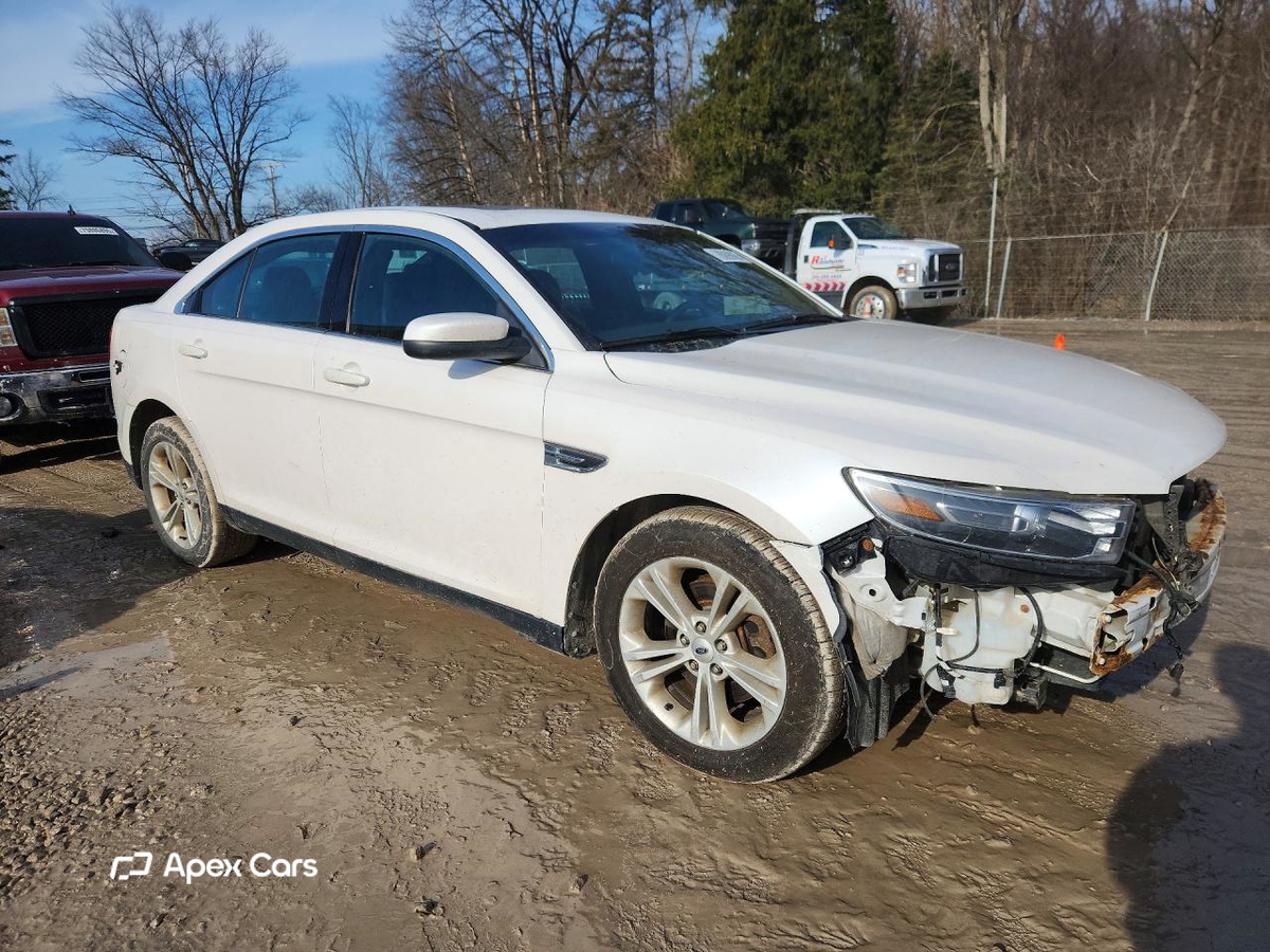 Ford Taurus 2017