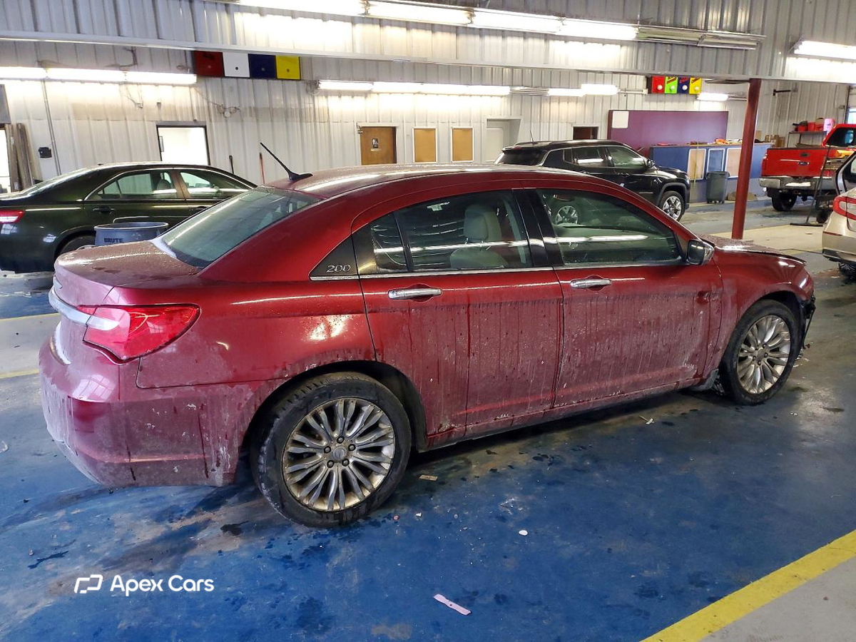 Chrysler 200 2011