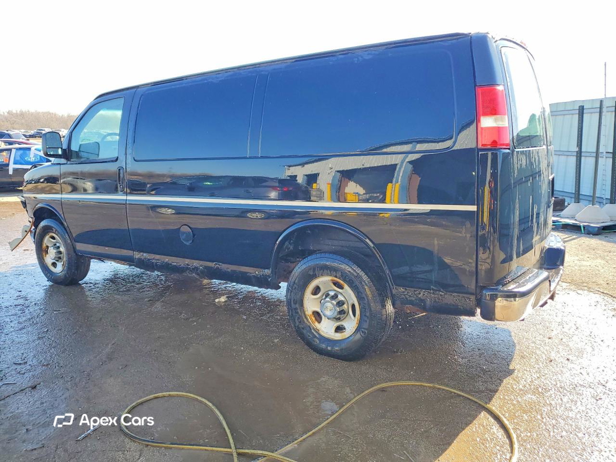 Chevrolet Express 2012