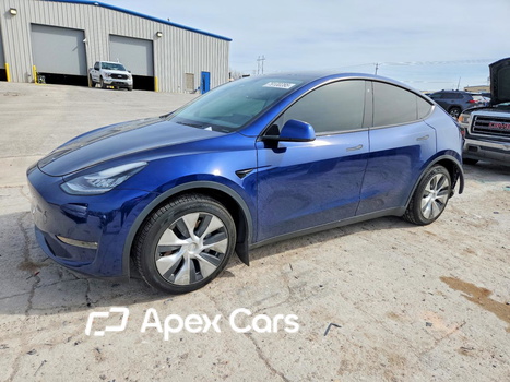 Tesla Model Y 2021 - Image 1 of 12