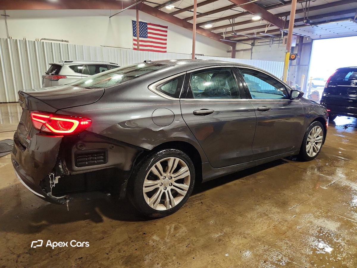 Chrysler 200 2015