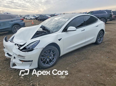 Tesla Model 3 2022 - Image 1 of 13
