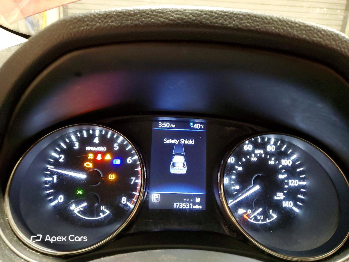 Nissan Rogue 2018