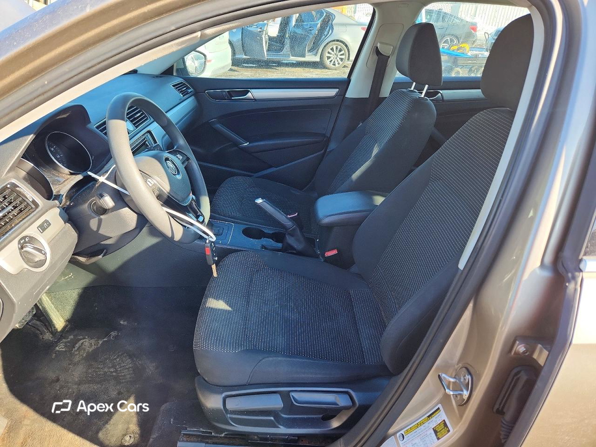 Volkswagen Passat 2016