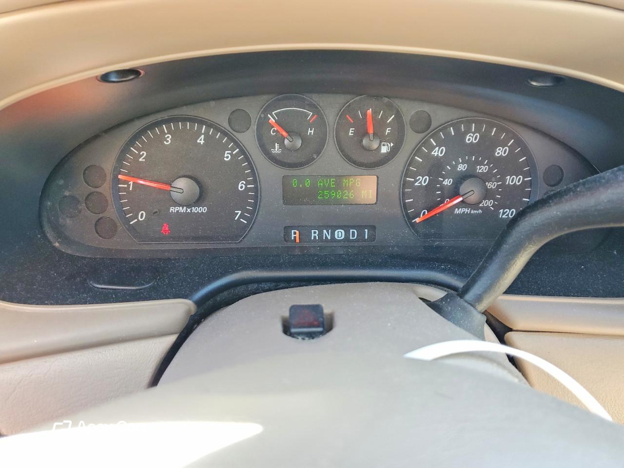 Ford Taurus 2004