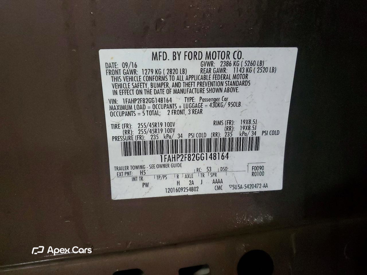 Ford Taurus 2016