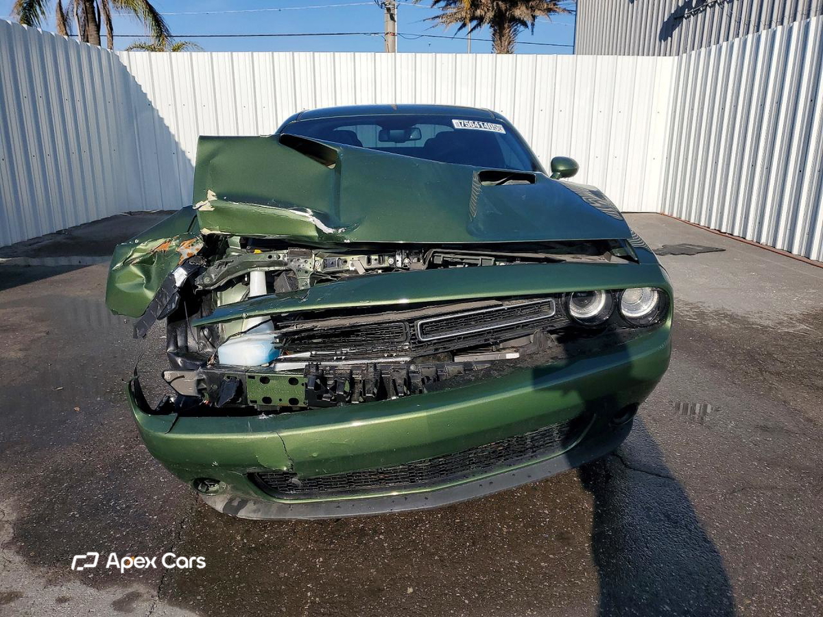 Dodge Challenger 2020