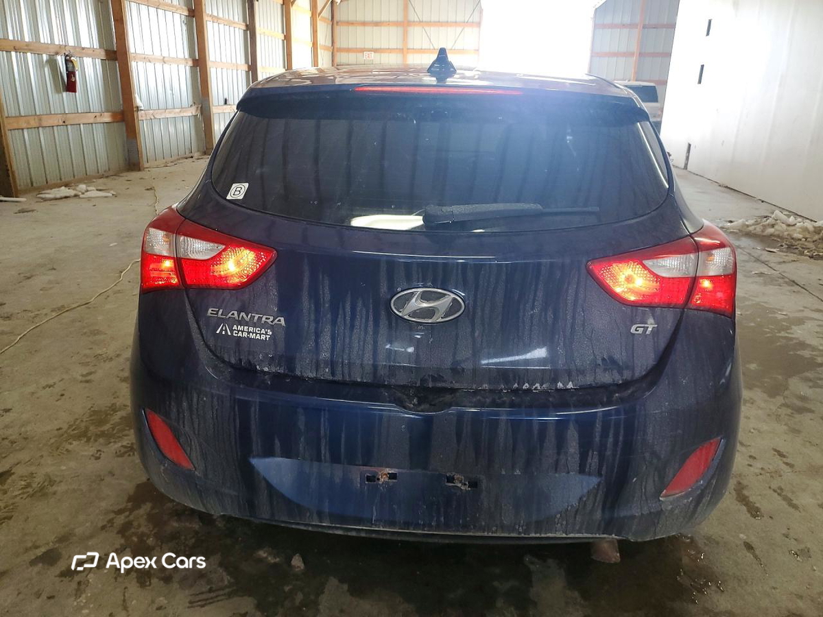 Hyundai Elantra 2013