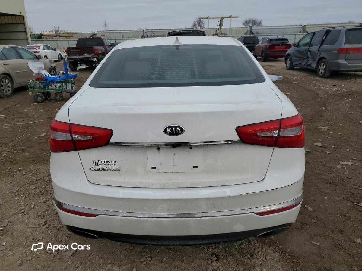 Kia Cadenza 2016