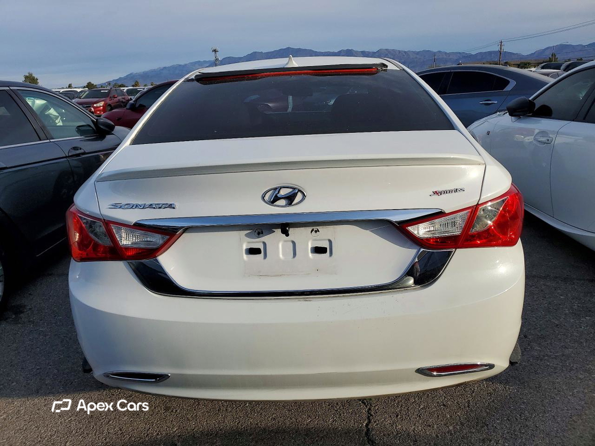 Hyundai Sonata 2013