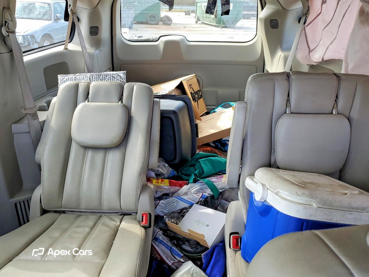 Chrysler Voyager 2013