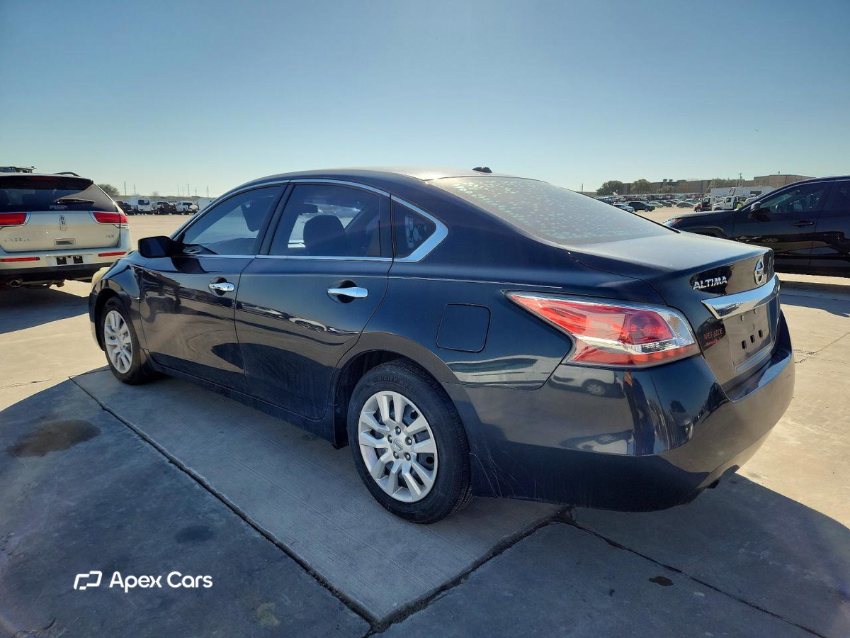 Nissan Altima 2015