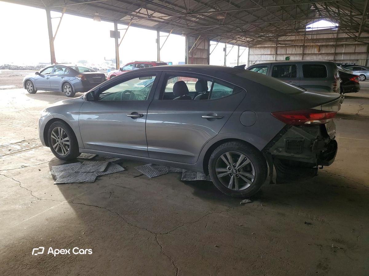 Hyundai Elantra 2018