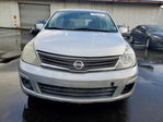 Nissan Versa 2011