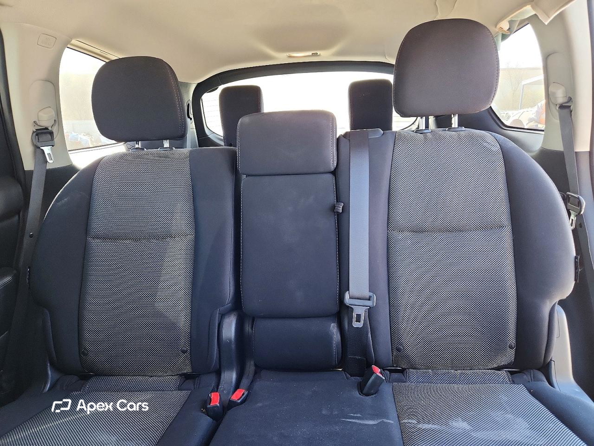 Nissan Pathfinder 2018