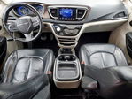 Chrysler Pacifica 2017