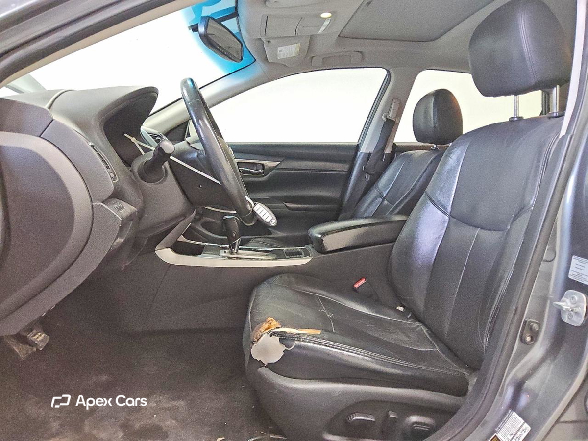 Nissan Altima 2015