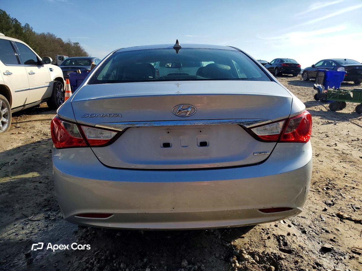 Hyundai Sonata 2011
