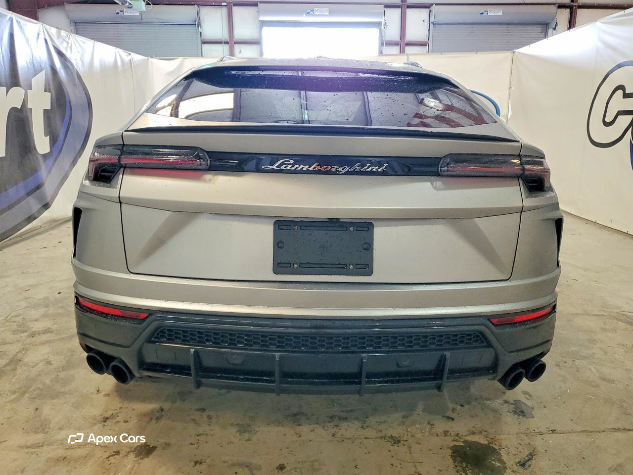 Lamborghini Urus 2021