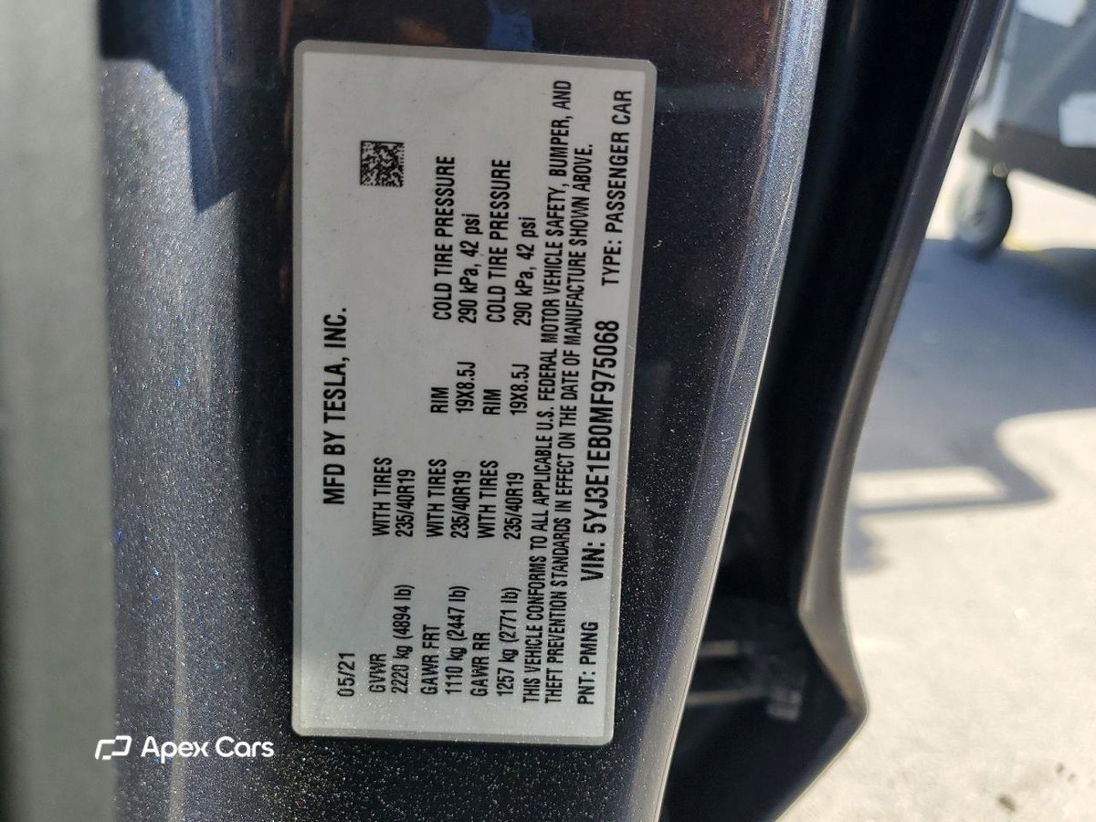 Tesla Model 3 2021