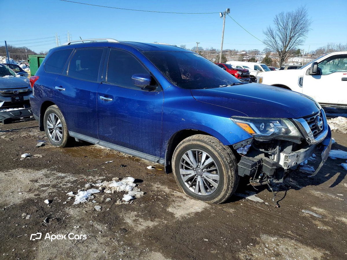 Nissan Pathfinder 2018