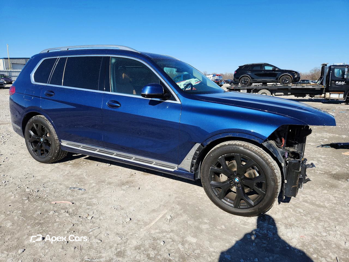 BMW X7 2021
