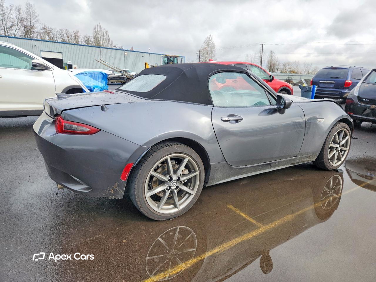 Mazda MX-5 2023
