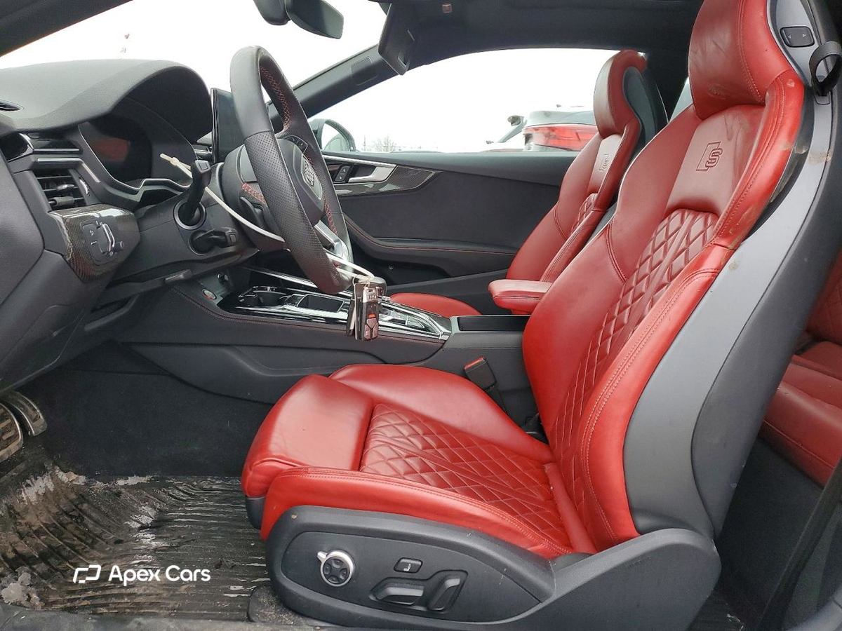 Audi RS5 2024