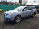Subaru Outback 2013