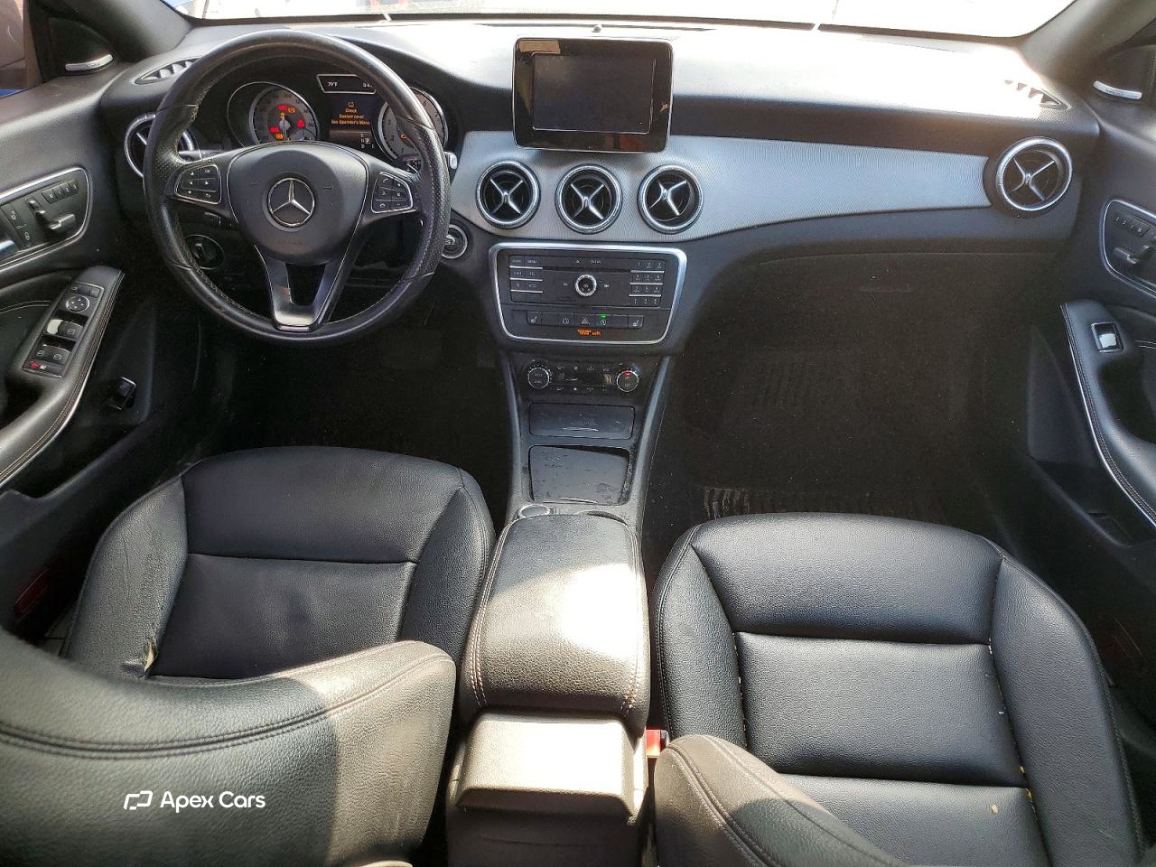 Mercedes-Benz CLA-klasse 2015