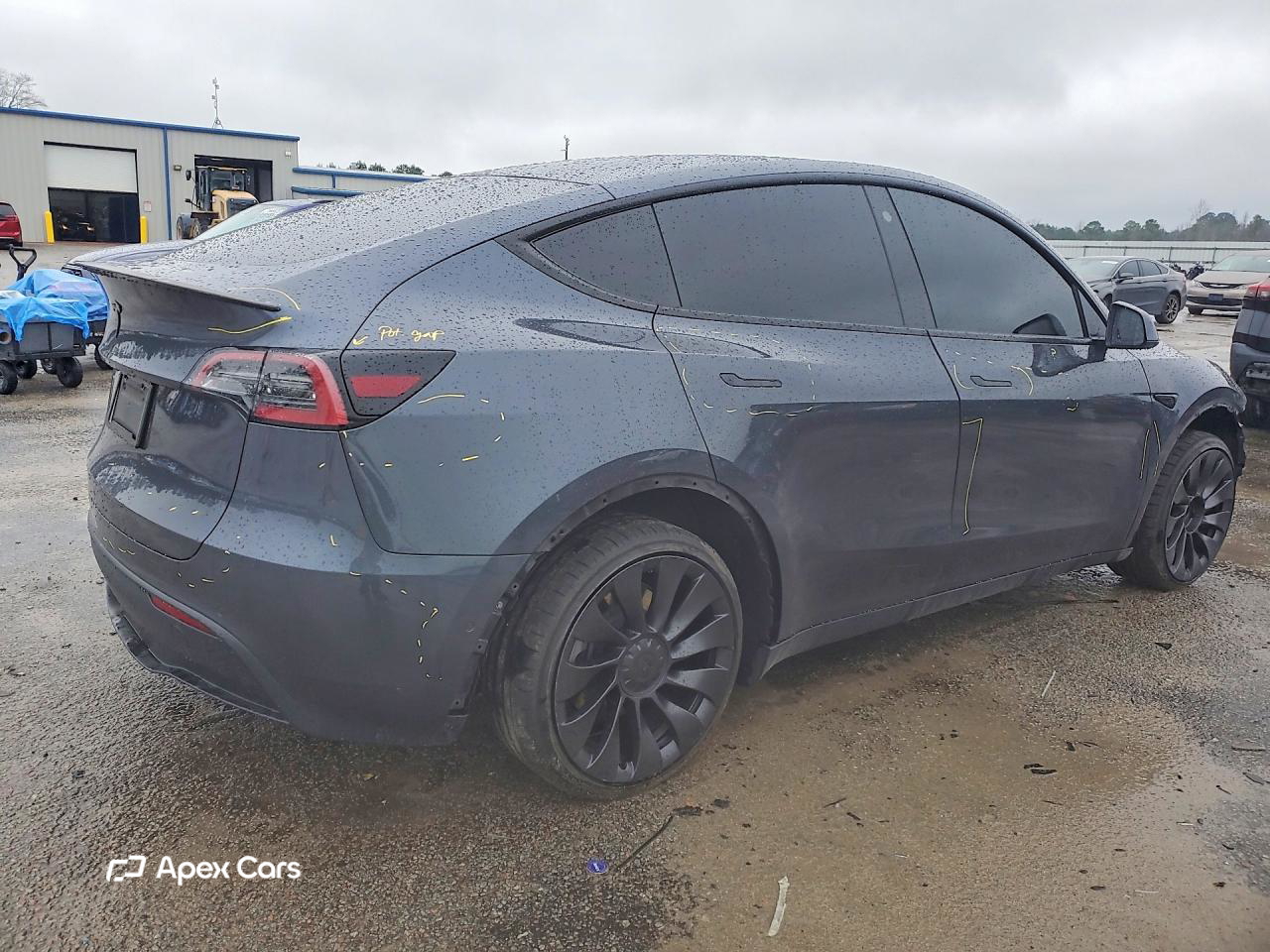 Tesla Model Y 2022