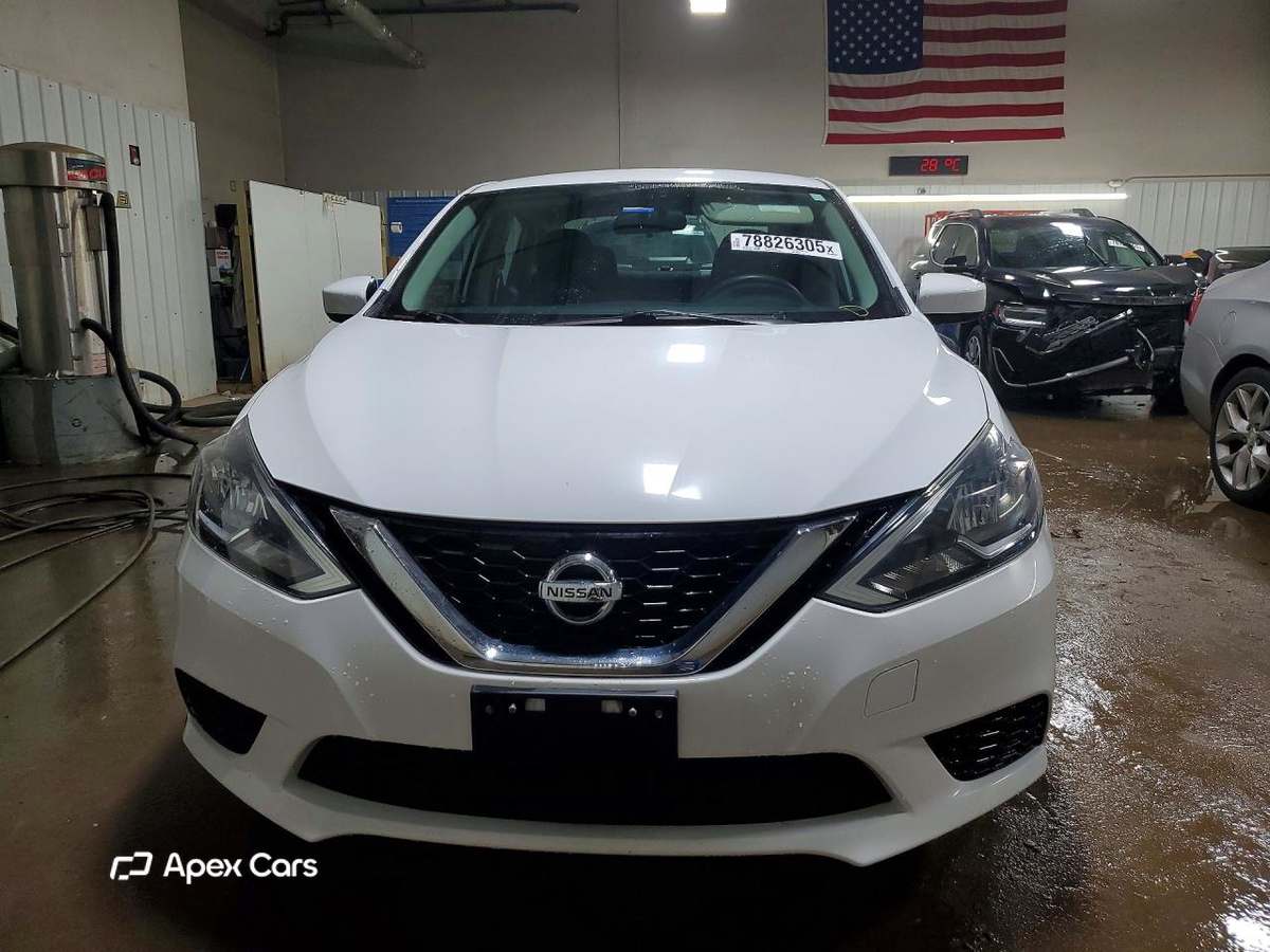 Nissan Sentra 2016