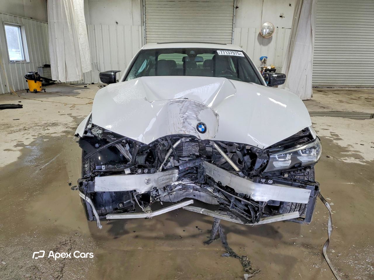 BMW Series 3 2019