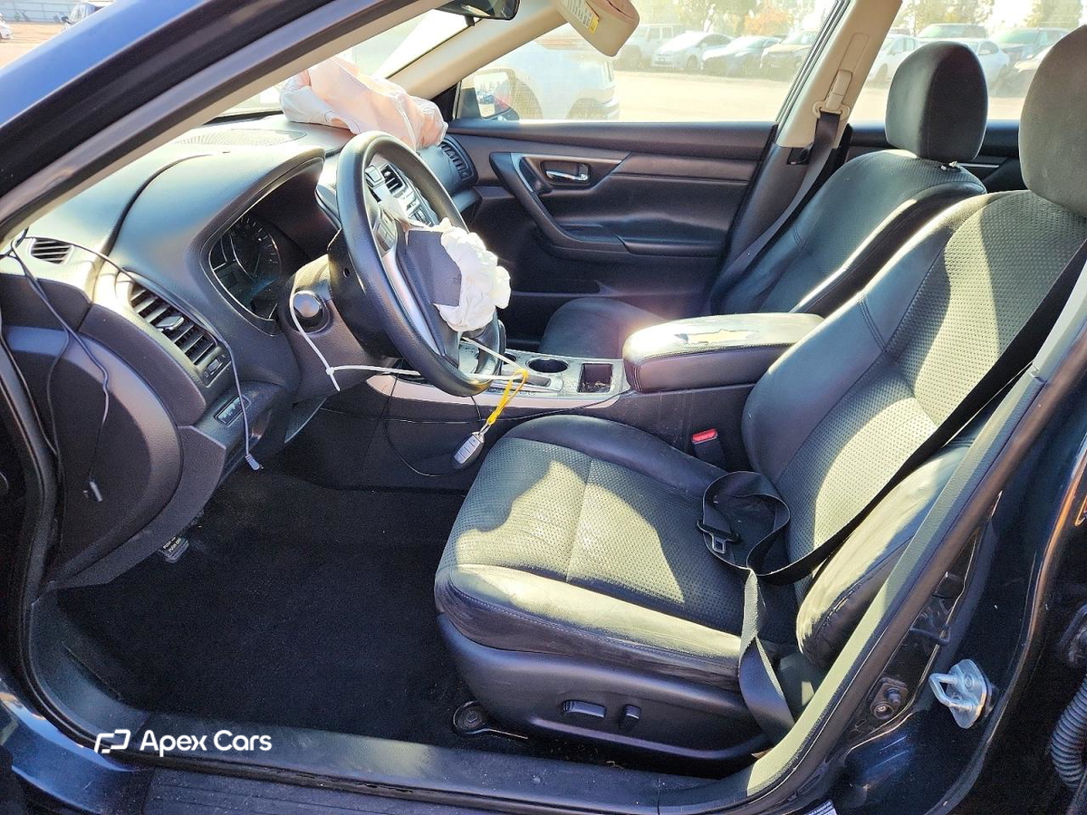 Nissan Altima 2015