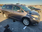 Toyota Sienna 2012