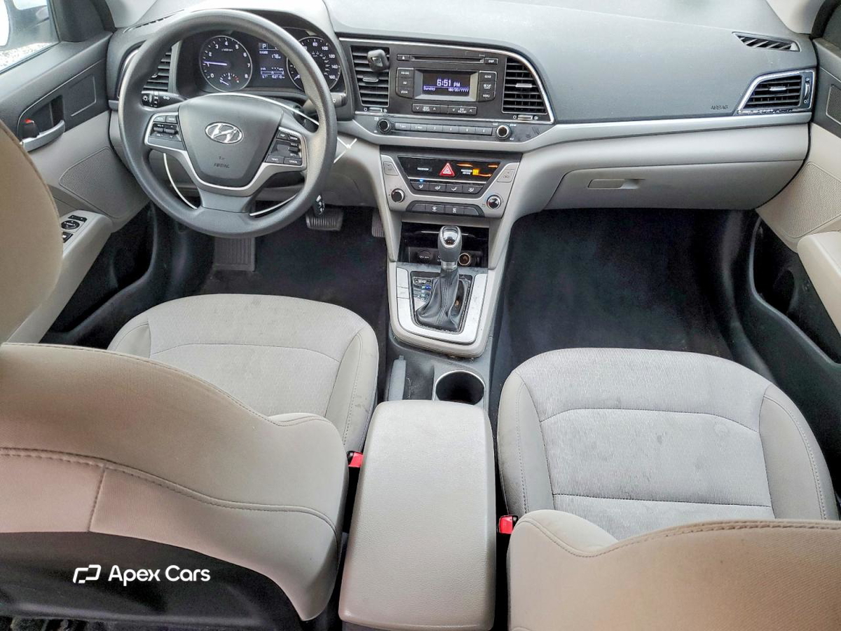 Hyundai Elantra 2017