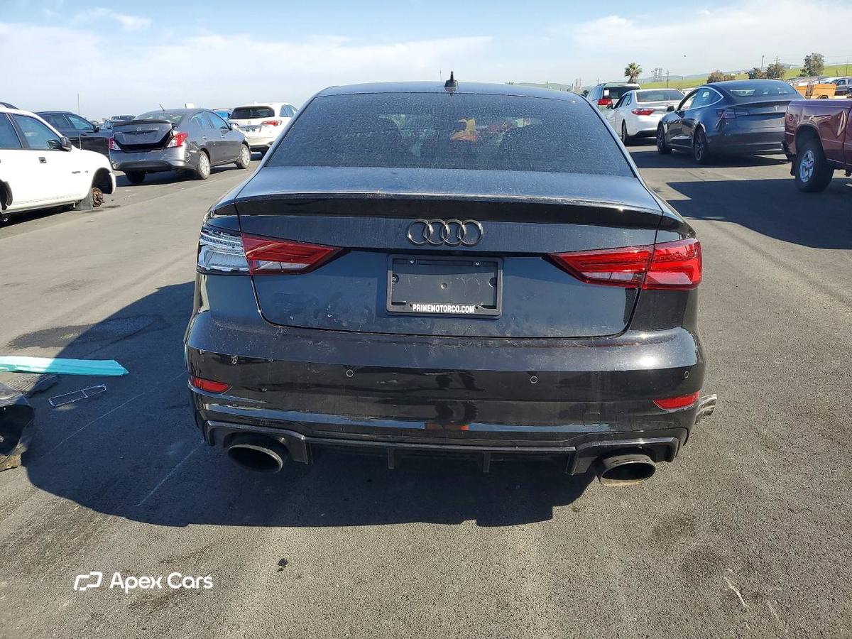 Audi RS3 2019