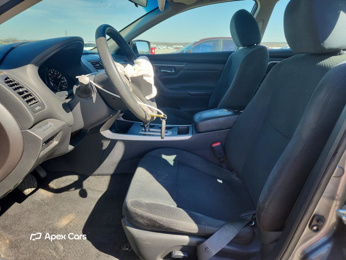 Nissan Altima 2015