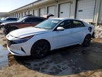 Hyundai Elantra 2021