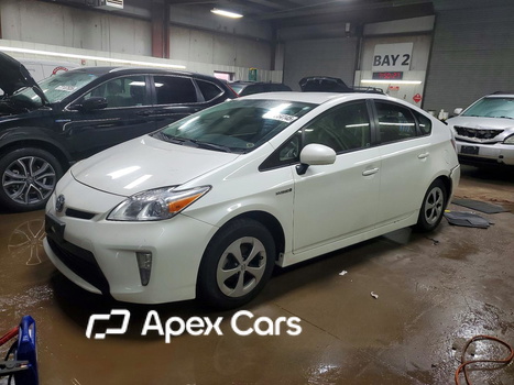 Toyota Prius 2015 - Image 1 of 13