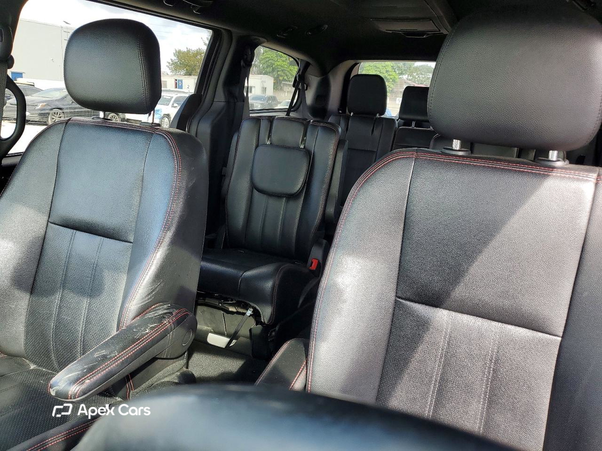 Dodge Caravan 2018
