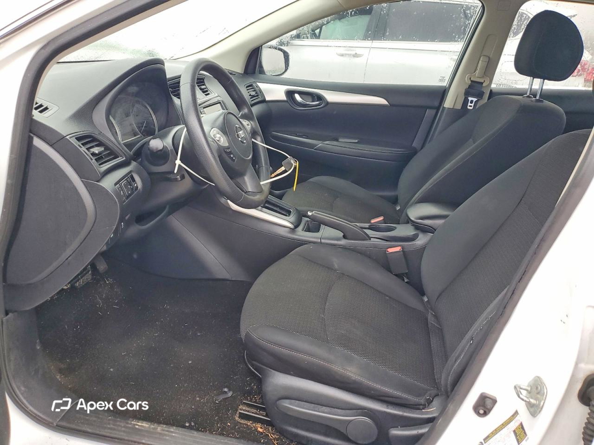 Nissan Sentra 2019