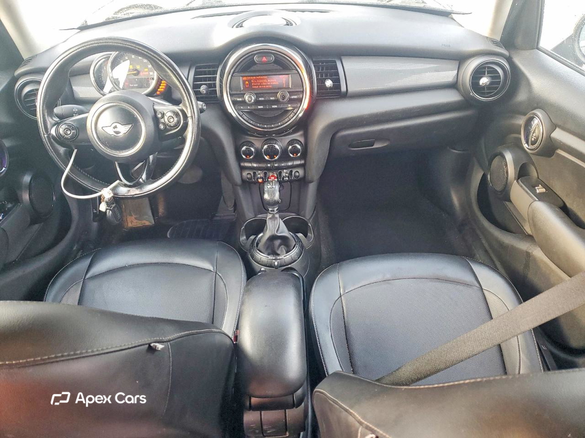 MINI Cooper 2015