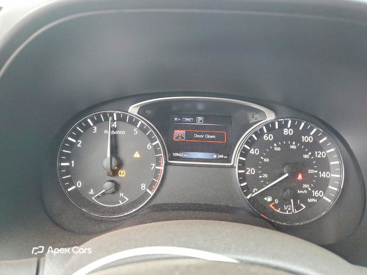 Nissan Pathfinder 2016