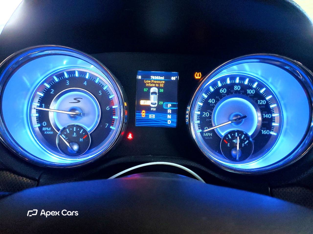 Chrysler 300 2013