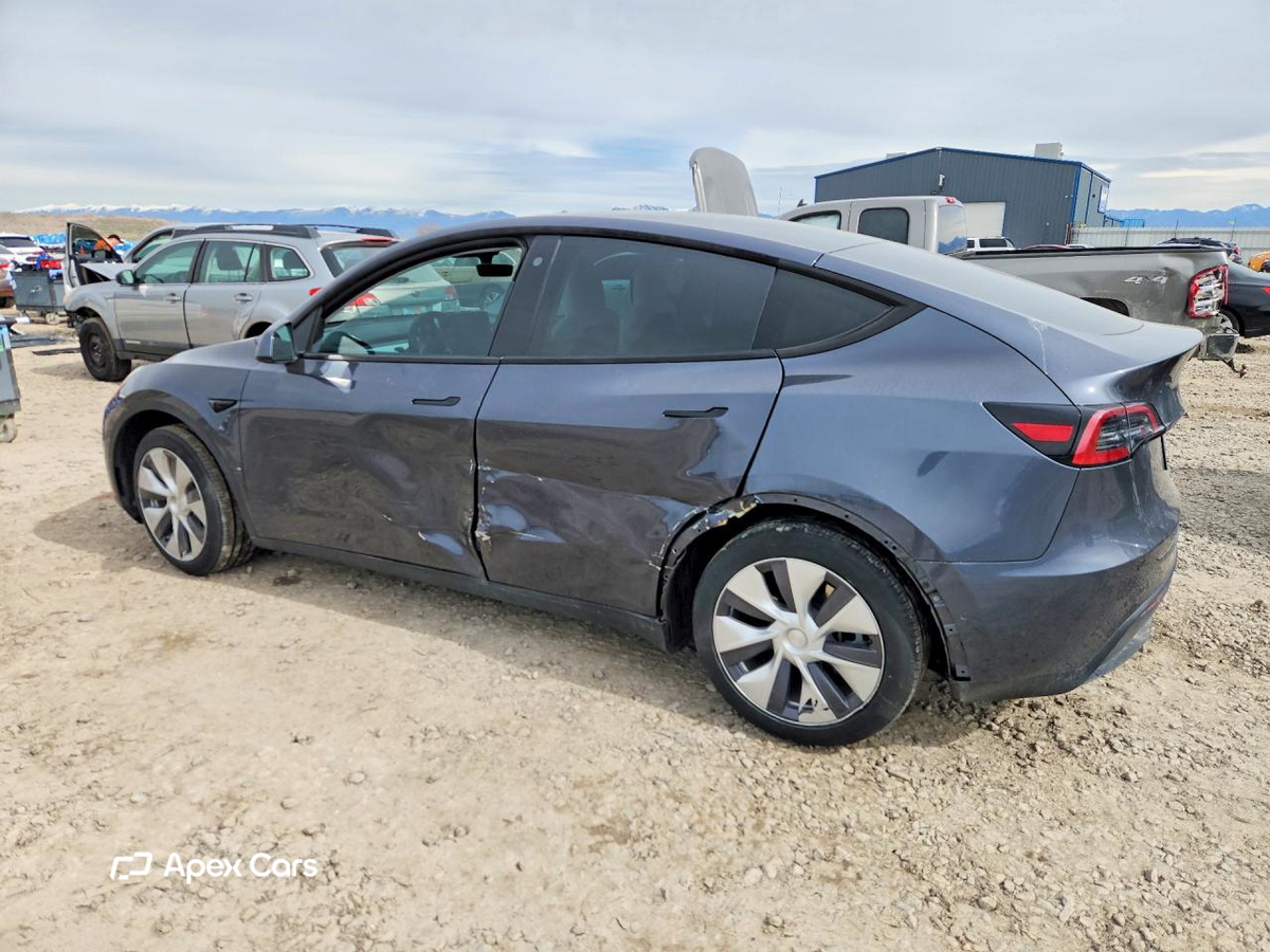 Tesla Model Y 2022